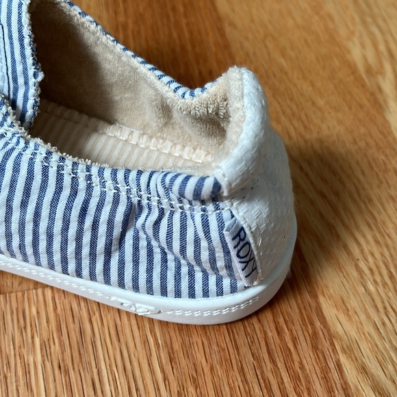ROXY Blue and White Striped Sneaker - Picture 8 of 10